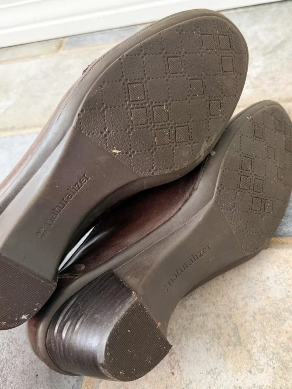 Naturalizer Brown Leather Heeled Loafers Buckle Comfort Shoes 8N